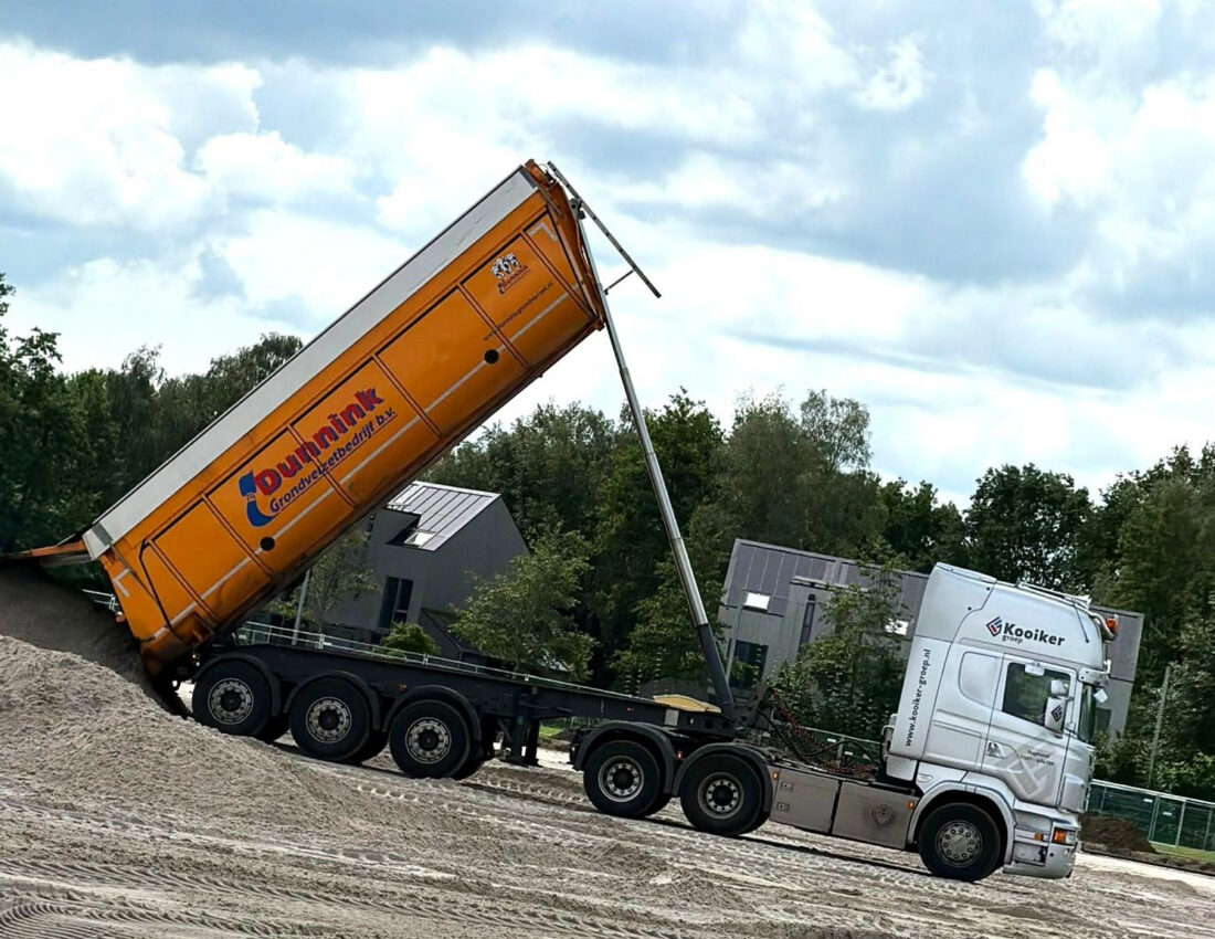 7000 ton zand transporteren VV Staphorst